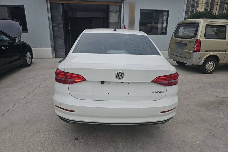 Used Volkswagen Lavida 2019 1.5L Automatic Comfort Edition China VI Standard Rear