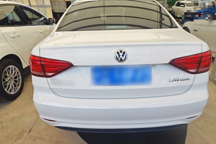 Used Volkswagen Lavida 2019 Lavida Start 1.5L Manual Fashion Edition China VI Standard Rear