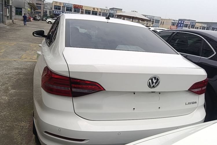 Used Volkswagen Lavida 2019 1.5L Automatic Comfort Edition China VI Standard Rear