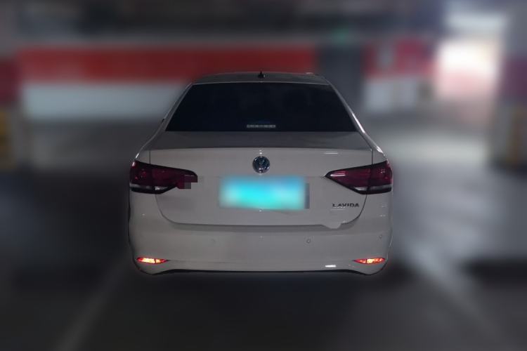 Used Volkswagen Lavida 2019 Lavida Start 1.5L Manual Fashion Edition China VI Standard Rear
