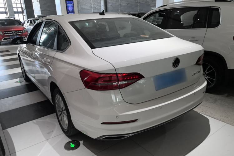 Used Volkswagen Lavida 2019 1.5L Automatic Comfort Edition China VI Standard Rear Left 45 Deg