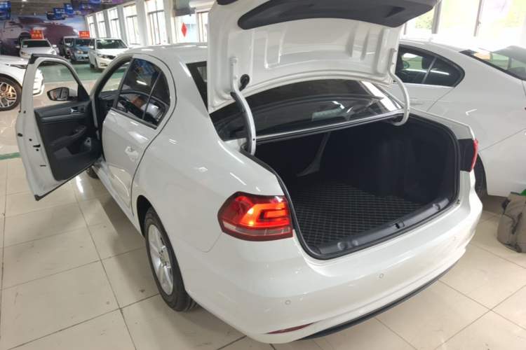 Used Volkswagen Lavida 2019 Lavida Start 1.5L Automatic Trendy Version China VI Standard Rear Left 45 Deg