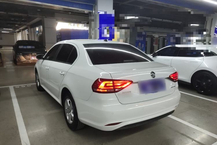 Used Volkswagen Lavida 2019 Lavida Start 1.5L Manual Fashion Edition China VI Standard Rear Left 45 Deg