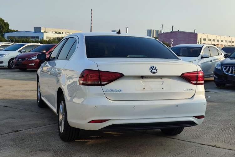 Used Volkswagen Lavida 2019 Lavida Start 1.5L Manual Fashion Edition China VI Standard Rear Left 45 Deg