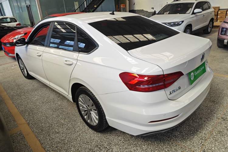 Used Volkswagen Lavida 2019 1.5L Automatic Comfort Edition China VI Standard Rear Left 45 Deg