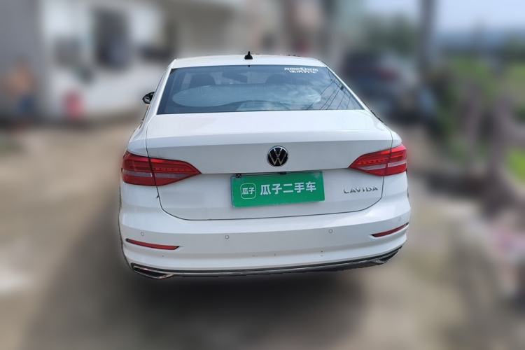 Used Volkswagen Lavida 2019 1.5L Manual Comfort Edition China VI Standard Rear