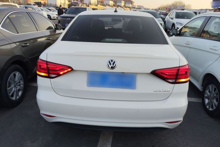 Used Volkswagen Lavida 2019 Lavida Start 1.5L Automatic Trendy Version China VI Standard Rear