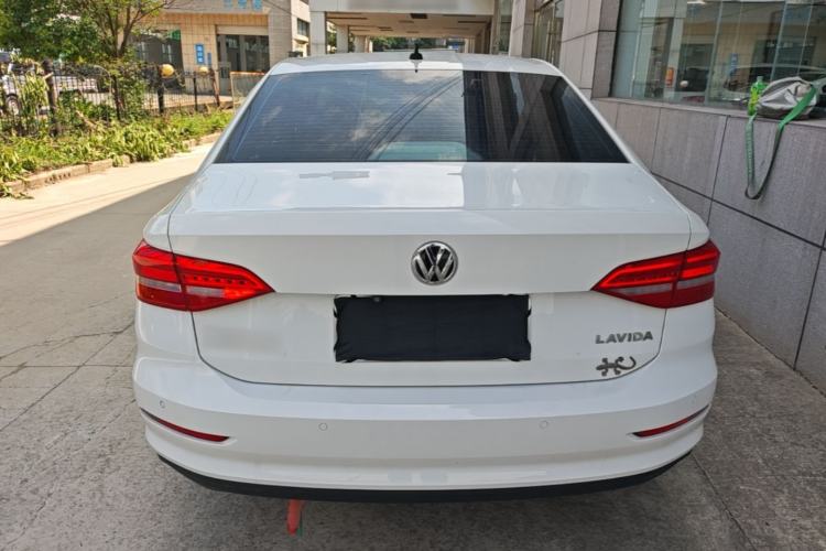 Used Volkswagen Lavida 2019 1.5L Automatic Fashion Edition China VI Rear