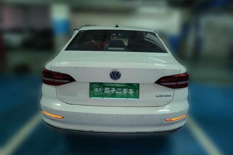 Used Volkswagen Lavida 2019 1.5L Manual Comfort Edition China VI Standard Rear