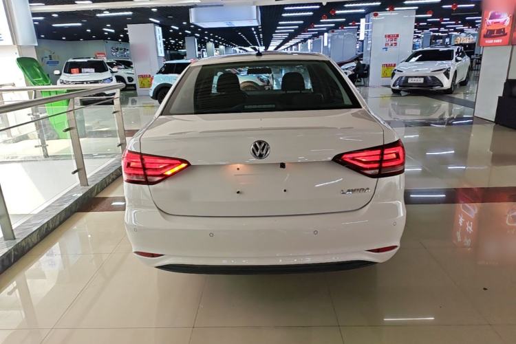 Used Volkswagen Lavida 2019 Lavida Start 1.5L Automatic Trendy Version China VI Standard Rear
