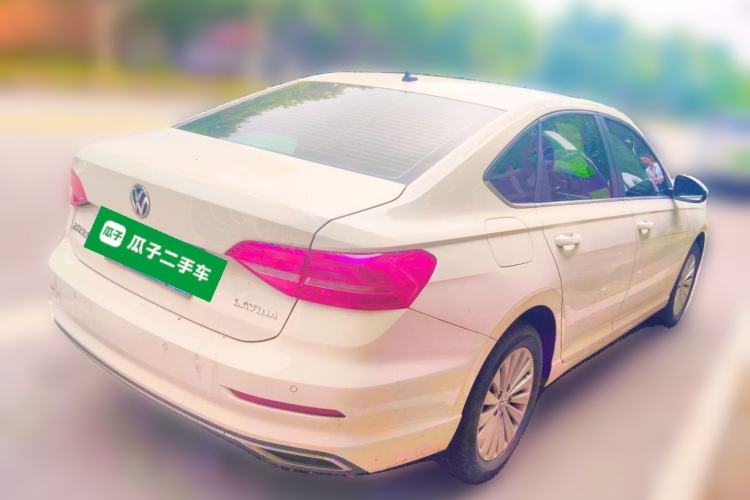 Used Volkswagen Lavida 2019 1.5L Automatic Comfort Edition China VI Standard Rear Right 45 Deg