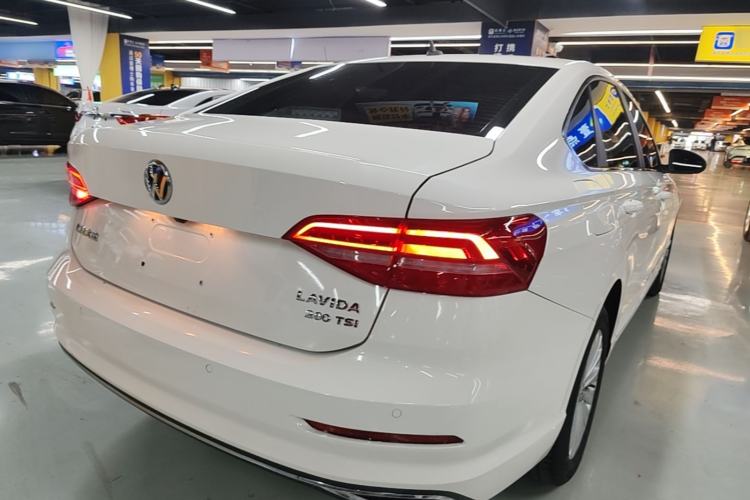 Used Volkswagen Lavida 2019 280TSI DSG Comfort Edition China VI standard Rear Right 45 Deg