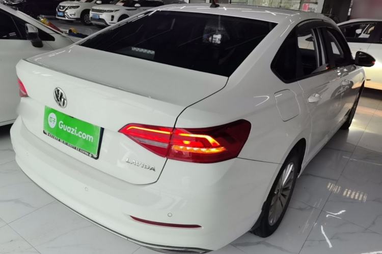 Used Volkswagen Lavida 2019 1.5L Automatic Vision Edition China VI Standard Rear Right 45 Deg