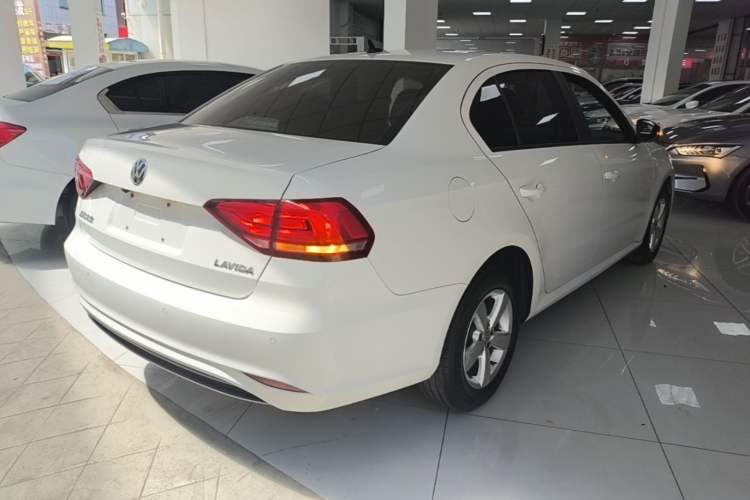 Used Volkswagen Lavida 2019 Lavida Start 1.5L Automatic Trendy Version China VI Standard Rear Right 45 Deg
