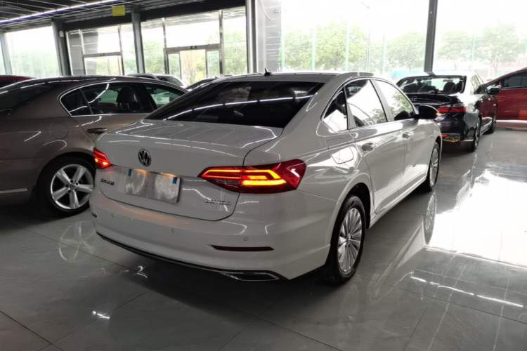 Used Volkswagen Lavida 2019 1.5L Automatic Vision Edition China VI Standard Rear Right 45 Deg