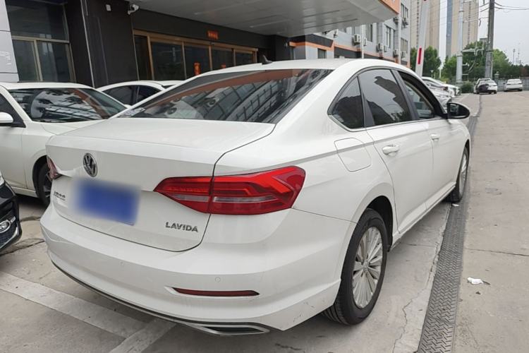 Used Volkswagen Lavida 2019 1.5L Automatic Comfort Edition China VI Standard Rear Right 45 Deg