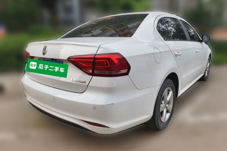 Used Volkswagen Lavida 2019 Lavida Start 1.5L Manual Fashion Edition China VI Standard Rear Right 45 Deg