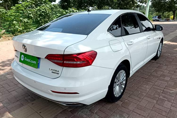 Used Volkswagen Lavida 2019 1.5L Automatic Comfort Edition China VI Standard Rear Right 45 Deg