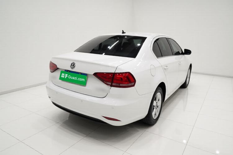 Used Volkswagen Lavida 2019 Lavida Start 1.5L Manual Fashion Edition China VI Standard Rear Right 45 Deg