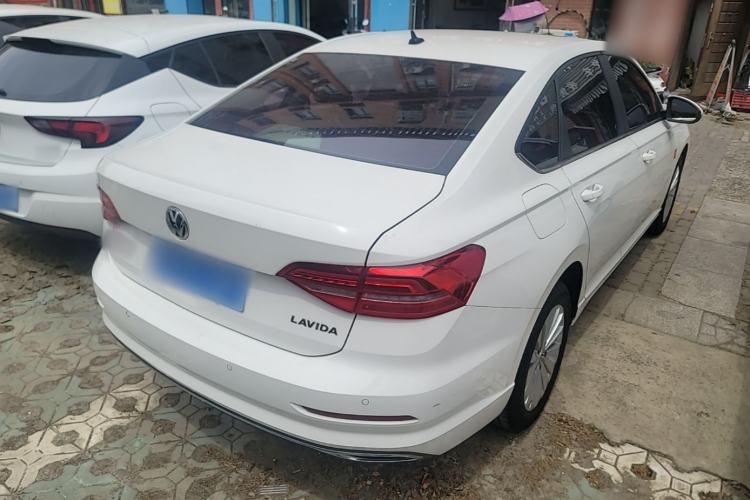 Used Volkswagen Lavida 2019 1.5L Automatic Comfort Edition China VI Standard Rear Right 45 Deg