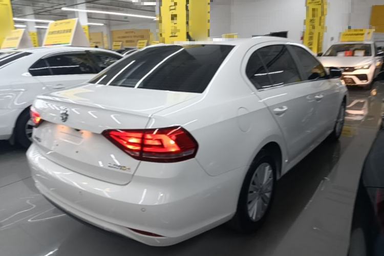 Used Volkswagen Lavida 2019 Lavida Start 1.5L Automatic Comfort Edition China VI Standard Rear Right 45 Deg