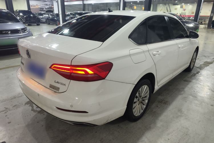 Used Volkswagen Lavida 2019 1.5L Automatic Comfort Edition China VI Standard Rear Right 45 Deg