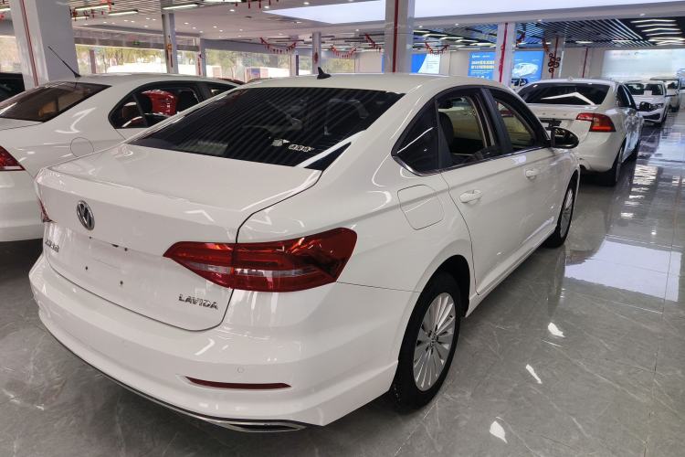 Used Volkswagen Lavida 2019 1.5L Automatic Comfort Edition China VI Standard Rear Right 45 Deg