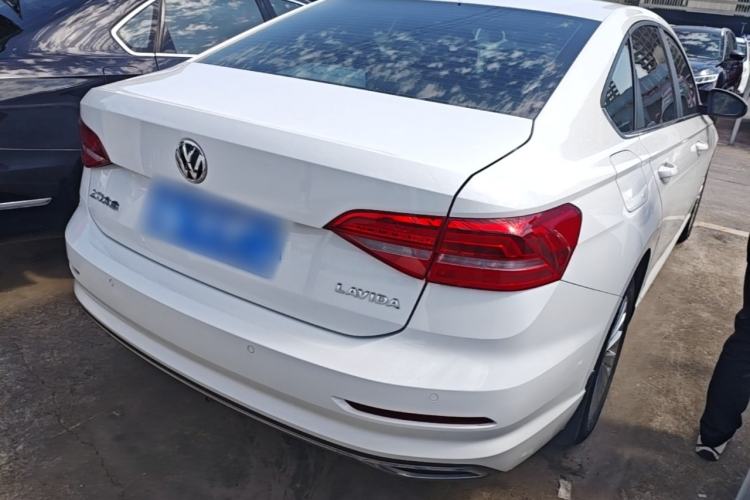 Used Volkswagen Lavida 2019 1.5L Automatic Comfort Edition China VI Standard Rear Right 45 Deg