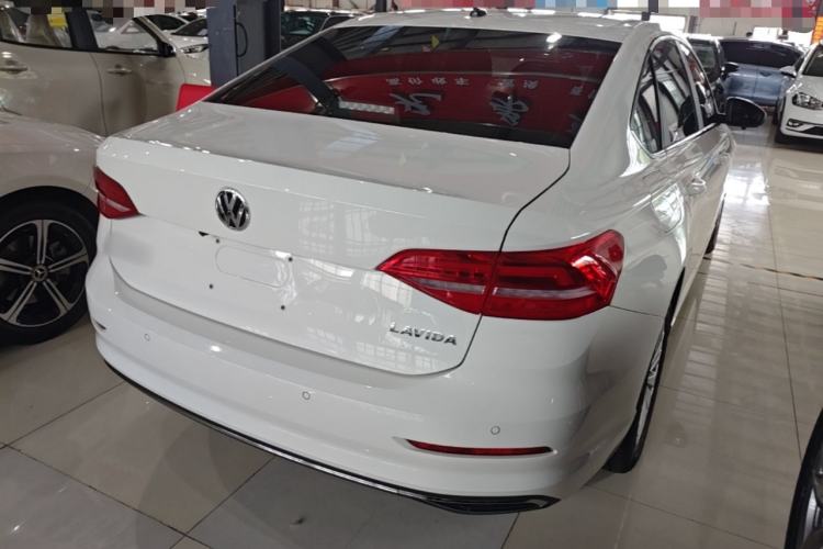 Used Volkswagen Lavida 2019 1.5L Automatic Comfort Edition China VI Standard Rear Right 45 Deg