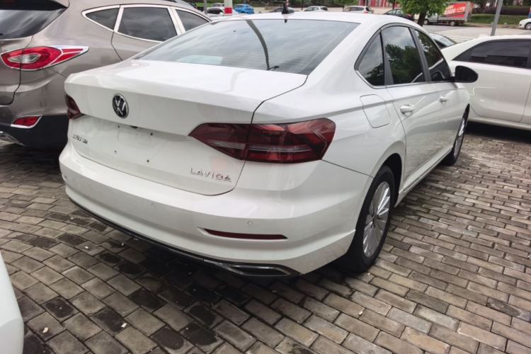 Used Volkswagen Lavida 2019 1.5L Automatic Comfort Edition China VI Standard Rear Right 45 Deg