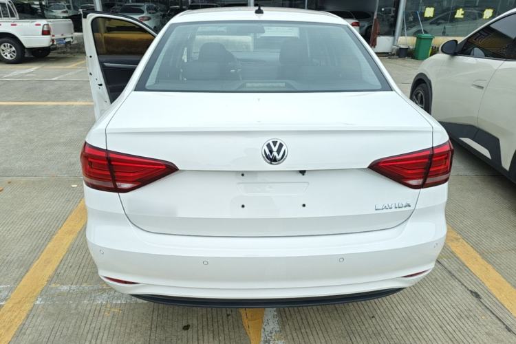 Used Volkswagen Lavida 2019 Lavida Start 1.5L Automatic Trendy Version China VI Standard Rear