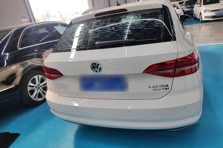 Used Volkswagen Lavida 2019 Hatchback 200TSI DSG Comfort Edition China VI Rear