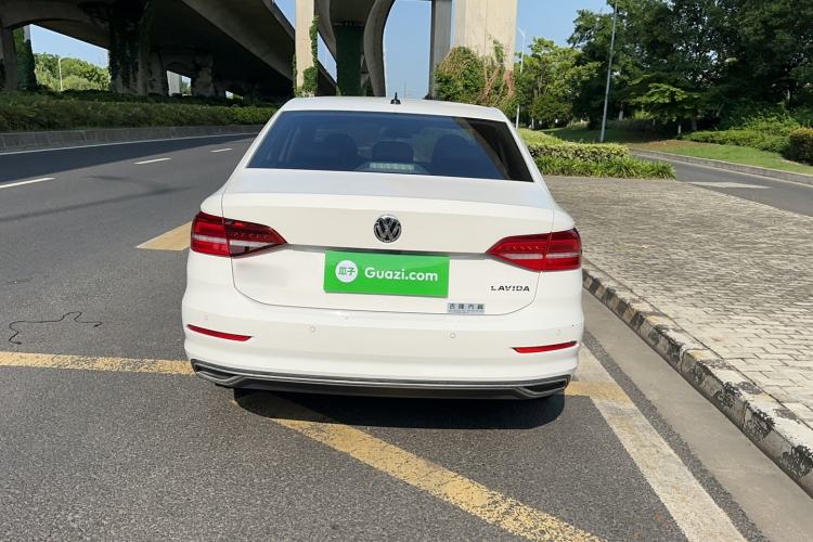 Used Volkswagen Lavida 2019 1.5L Automatic Comfort Edition China VI Standard Rear