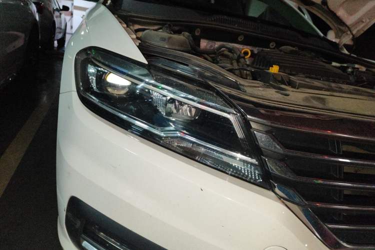 Used Volkswagen Lavida 2019 280TSI DSG Comfort Edition China VI standard Right Front Headlight