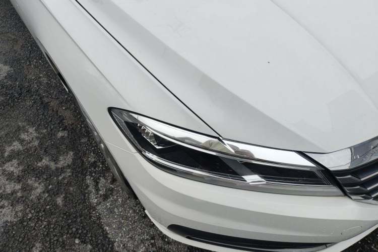 Used Volkswagen Lavida 2019 1.5L Automatic Comfort Edition China VI Standard Right Front Headlight