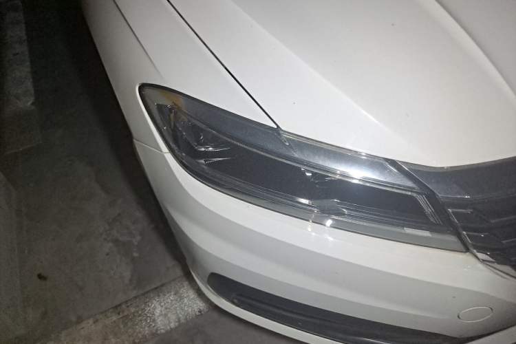 Used Volkswagen Lavida 2019 280TSI DSG Comfort Edition China VI standard Right Front Headlight