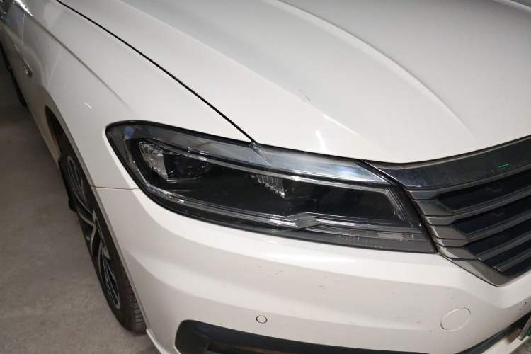 Used Volkswagen Lavida 2019 280TSI DSG Luxury Edition China VI Standard Right Front Headlight