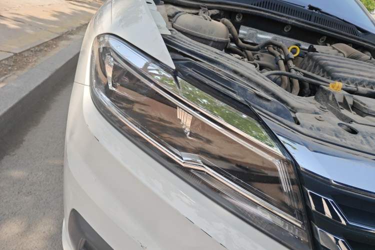 Used Volkswagen Lavida 2019 280TSI DSG Comfort Edition China VI standard Right Front Headlight