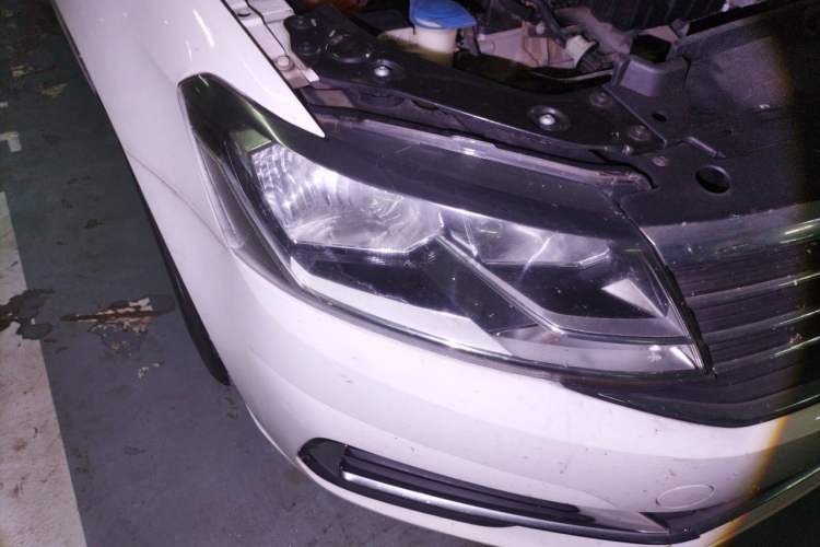 Used Volkswagen Lavida 2019 Lavida Start 1.5L Automatic Comfort Edition China VI Standard Right Front Headlight