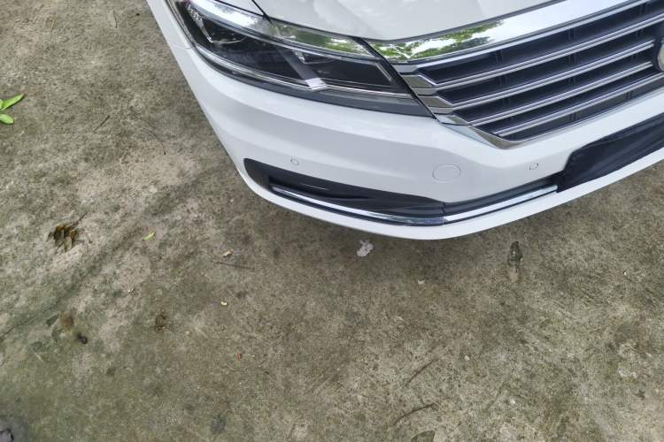 Used Volkswagen Lavida 2019 280TSI DSG Luxury Edition China VI Standard Right Front Headlight