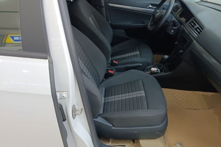Used Volkswagen Lavida 2019 Lavida Start 1.5L Automatic Trendy Version China VI Standard Right Front Seat