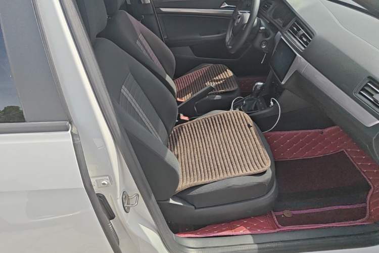 Used Volkswagen Lavida 2019 Lavida Start 1.5L Automatic Trendy Version China VI Standard Right Front Seat