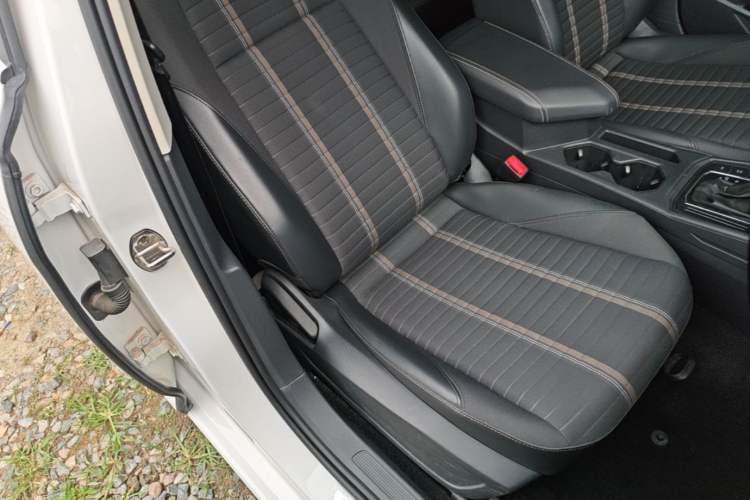 Used Volkswagen Lavida 2019 280TSI DSG Comfort Edition China VI standard Right Front Seat