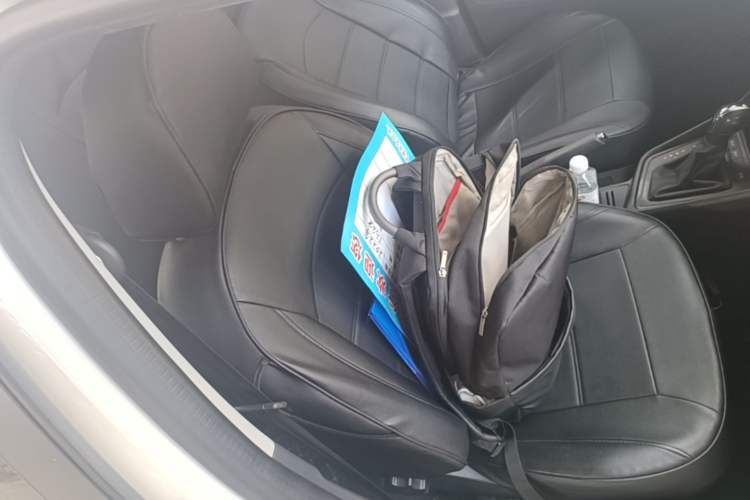Used Volkswagen Lavida 2019 Lavida Start 1.5L Automatic Trendy Version China VI Standard Right Front Seat