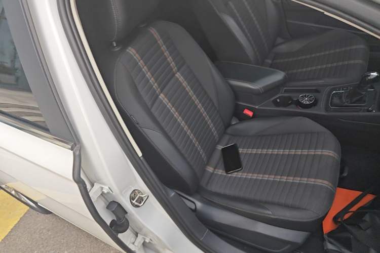 Used Volkswagen Lavida 2019 280TSI DSG Comfort Edition China VI standard Right Front Seat