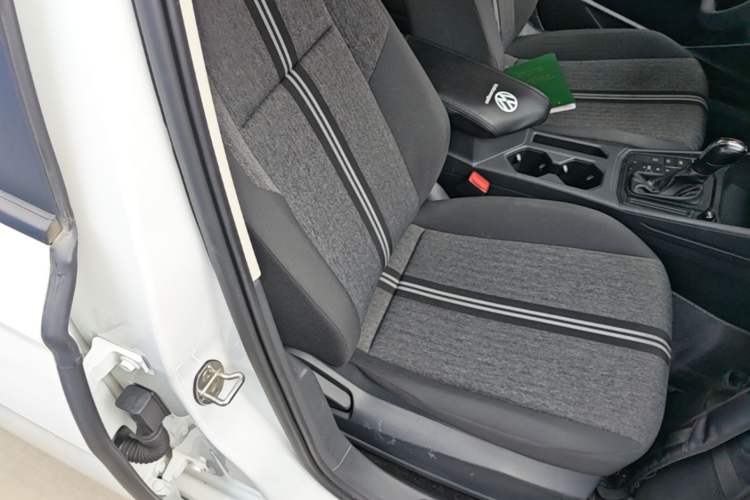 Used Volkswagen Lavida 2019 1.5L Automatic Comfort Edition China VI Standard Right Front Seat