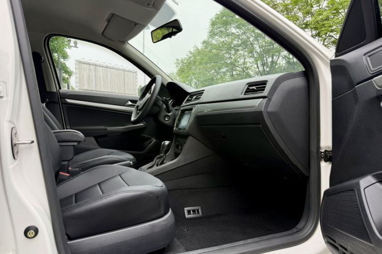 Used Volkswagen Lavida 2019 Lavida Start 1.5L Automatic Trendy Version China VI Standard Right Front Seat