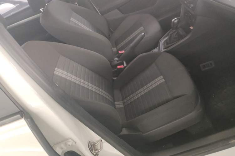 Used Volkswagen Lavida 2019 Lavida Start 1.5L Automatic Trendy Version China VI Standard Right Front Seat