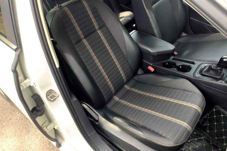 Used Volkswagen Lavida 2019 280TSI DSG Comfort Edition China VI standard Right Front Seat