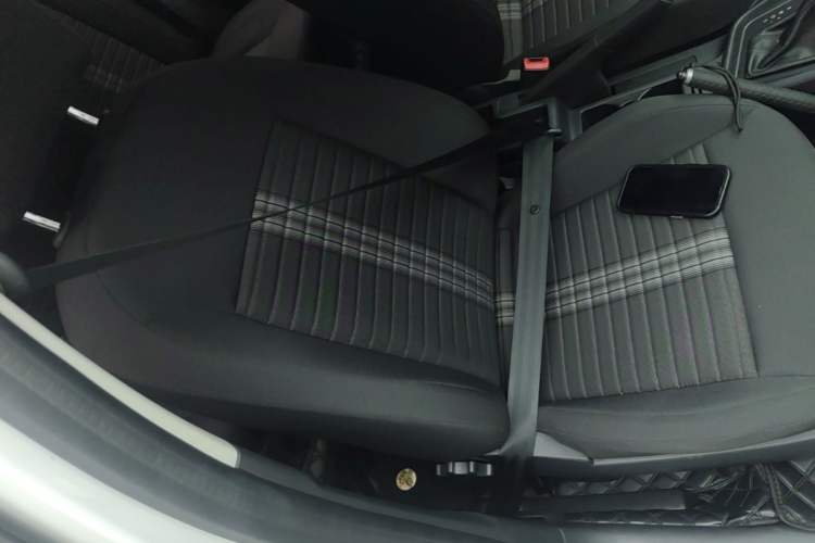 Used Volkswagen Lavida 2019 Lavida Start 1.5L Automatic Trendy Version China VI Standard Right Front Seat